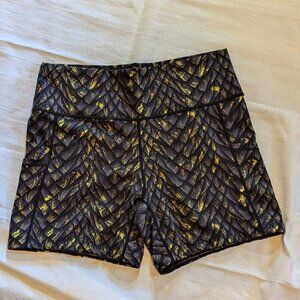 CVG 5" Inseam Yellow Dawn Non-Slip Workout shorts XL - EUC